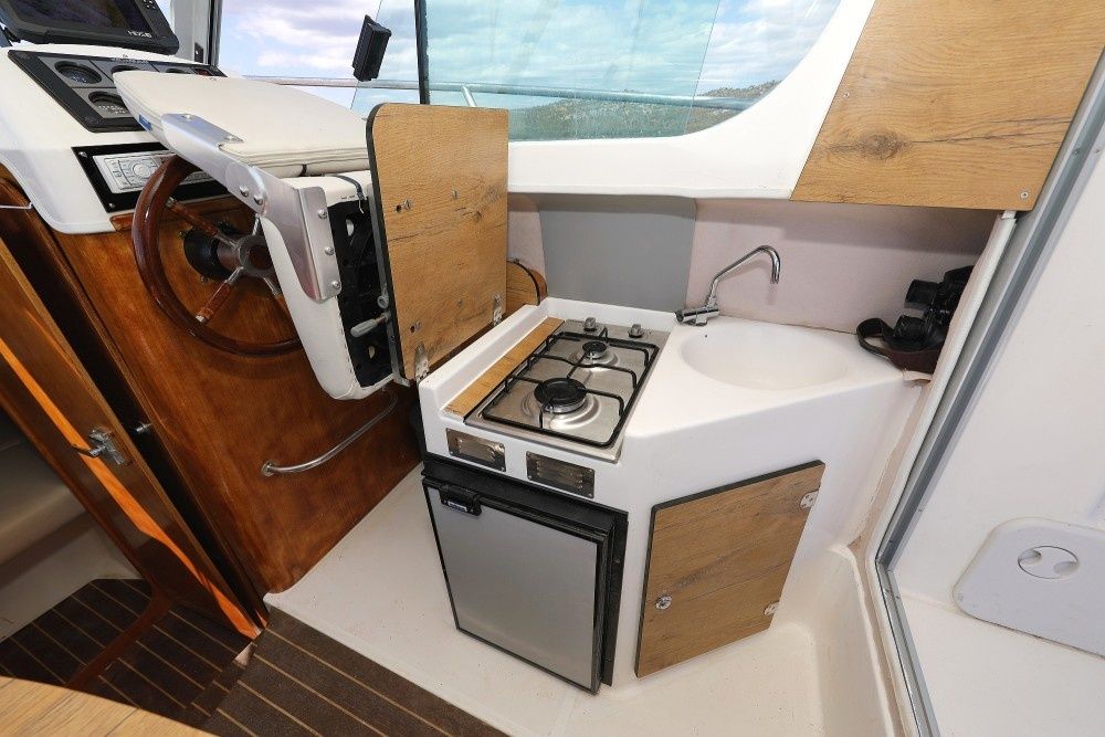 Ocqueteau Timonier 715 | Custom Refit 2022