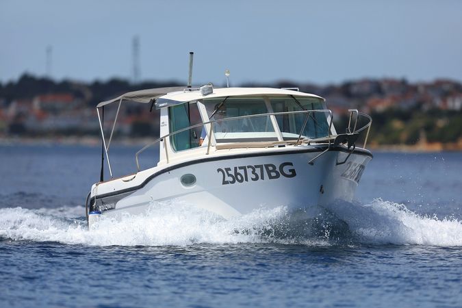 Ocqueteau Timonier 715 | Custom Refit 2022