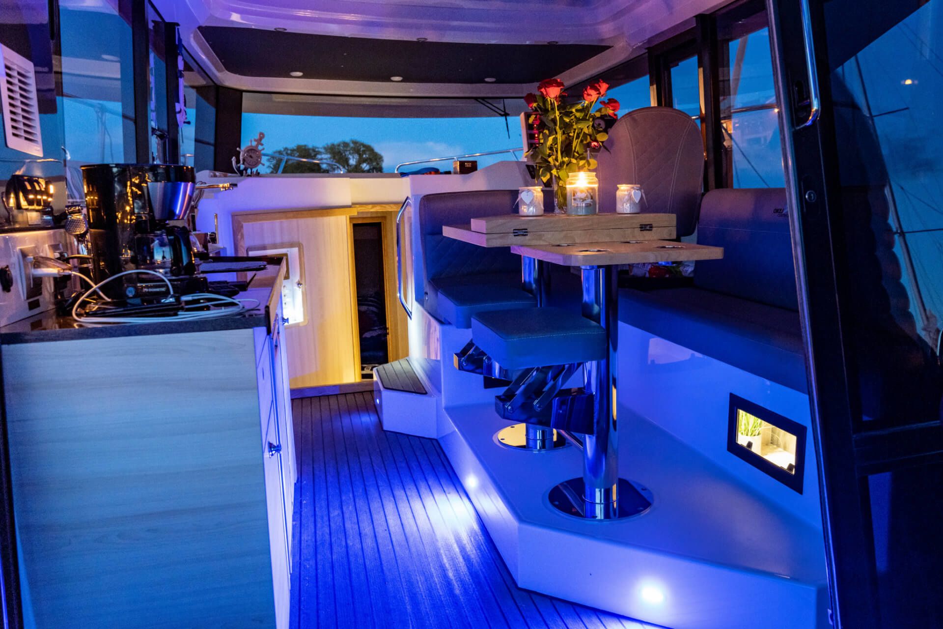 Delphia Escape 1150V | Dominika