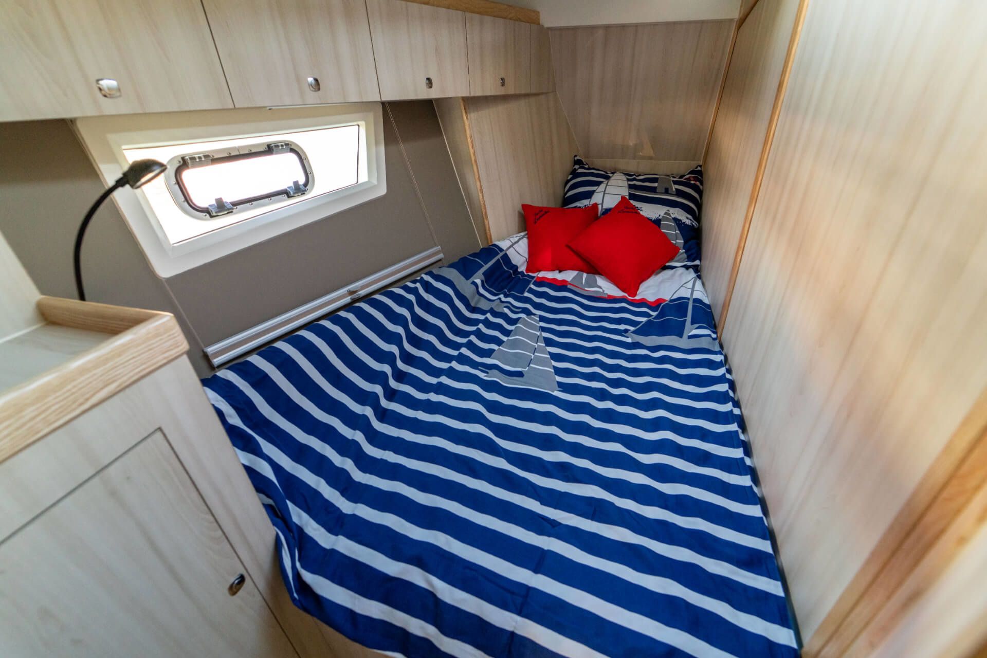 Delphia Escape 1150V | Dominika