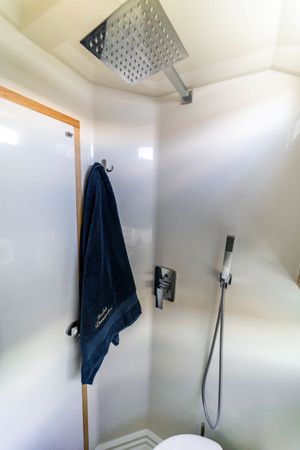 Delphia Escape 1150V | Dominika