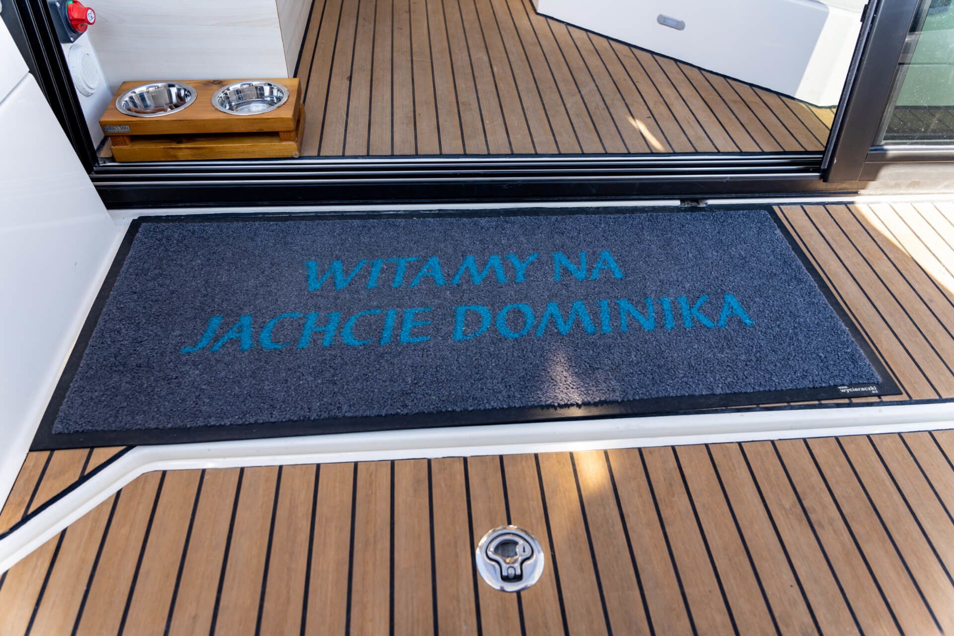 Delphia Escape 1150V | Dominika