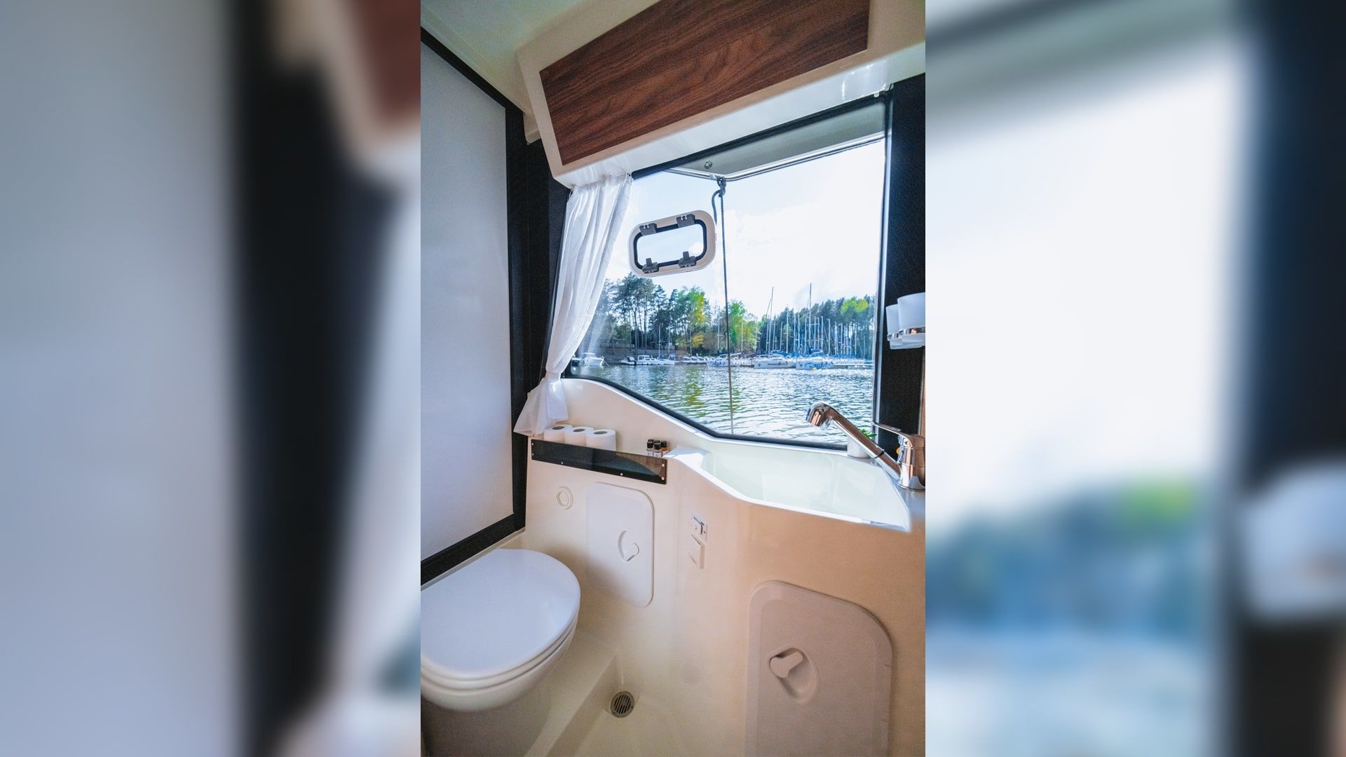 Sun Camper 35 Flybridge | Lucy