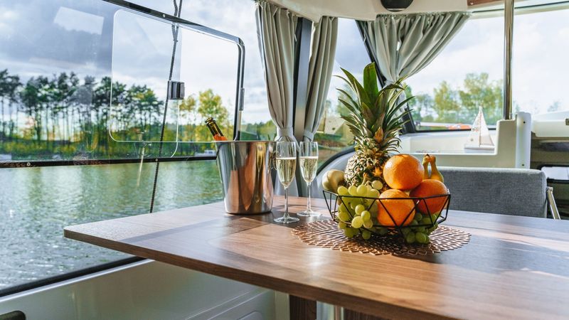 Sun Camper 35 Flybridge | Lucy