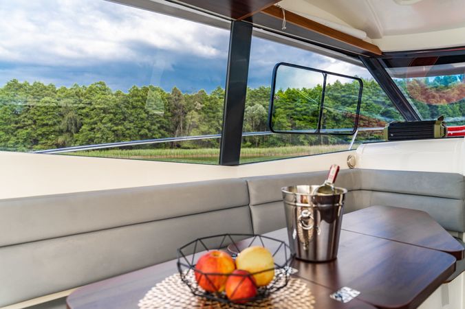 Platinum 989 | Platinum