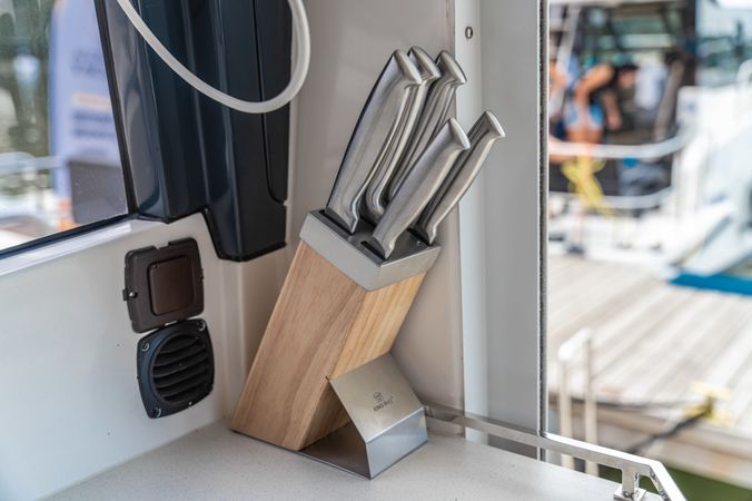 Platinum 989 | Platinum