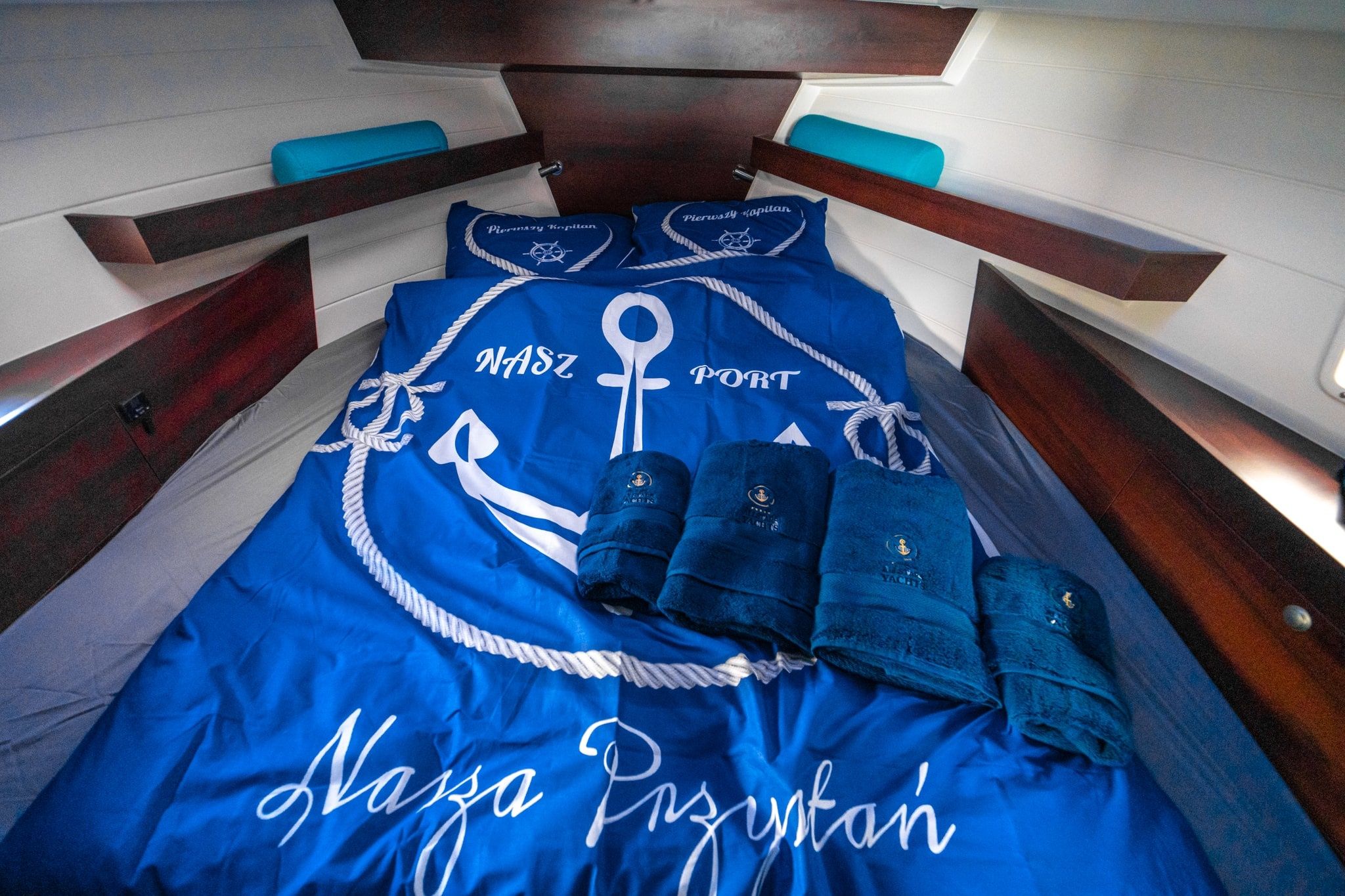 Platinum 989 | Platinum