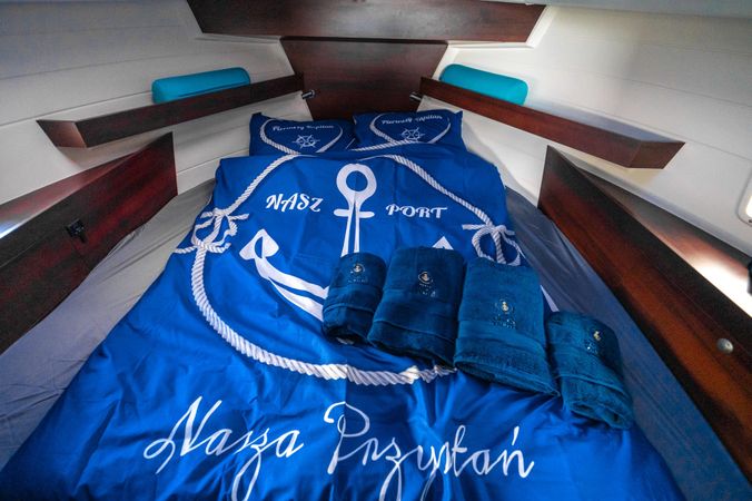 Platinum 989 | Platinum