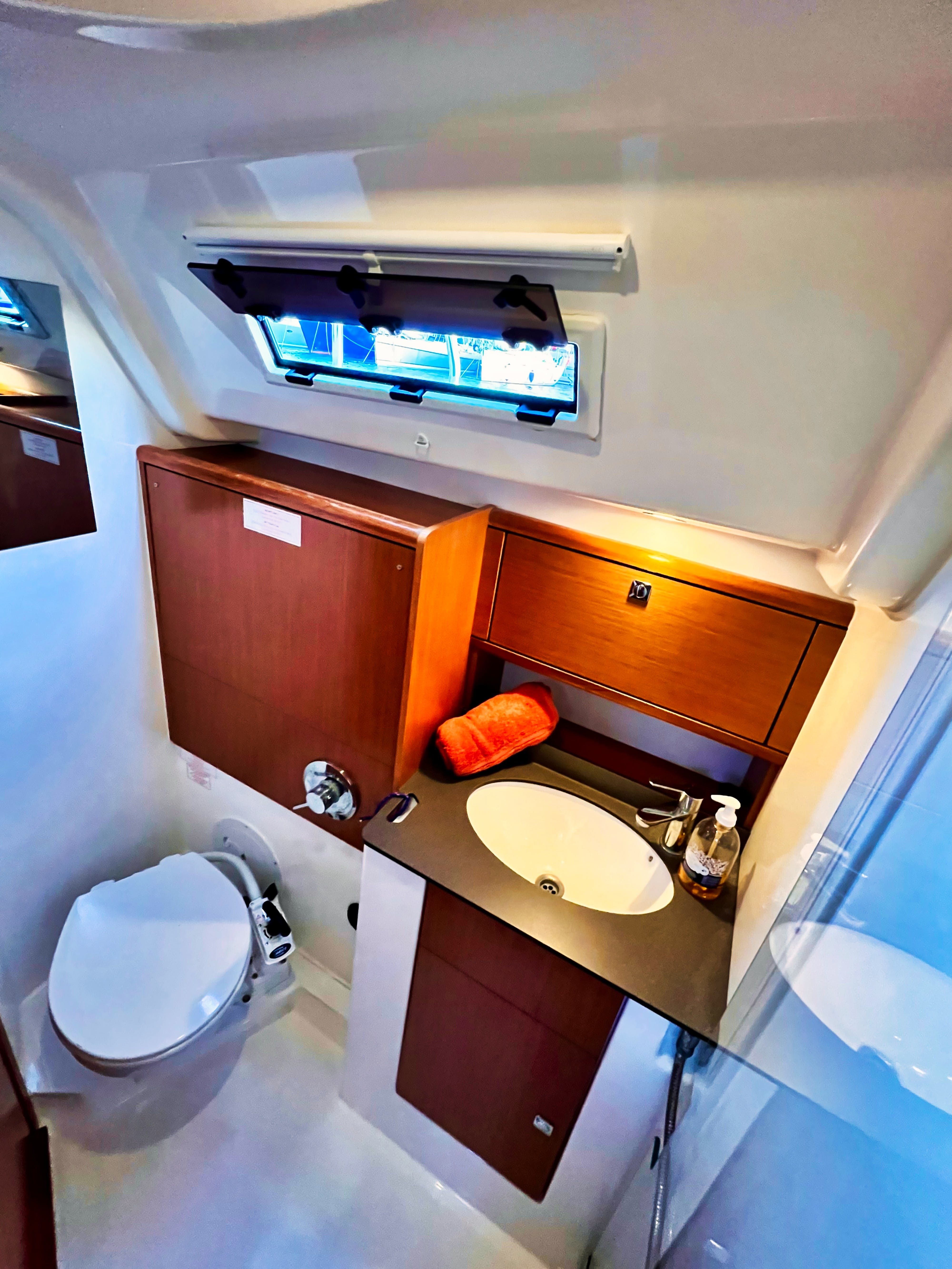 Bavaria Cruiser 51 | Teorema