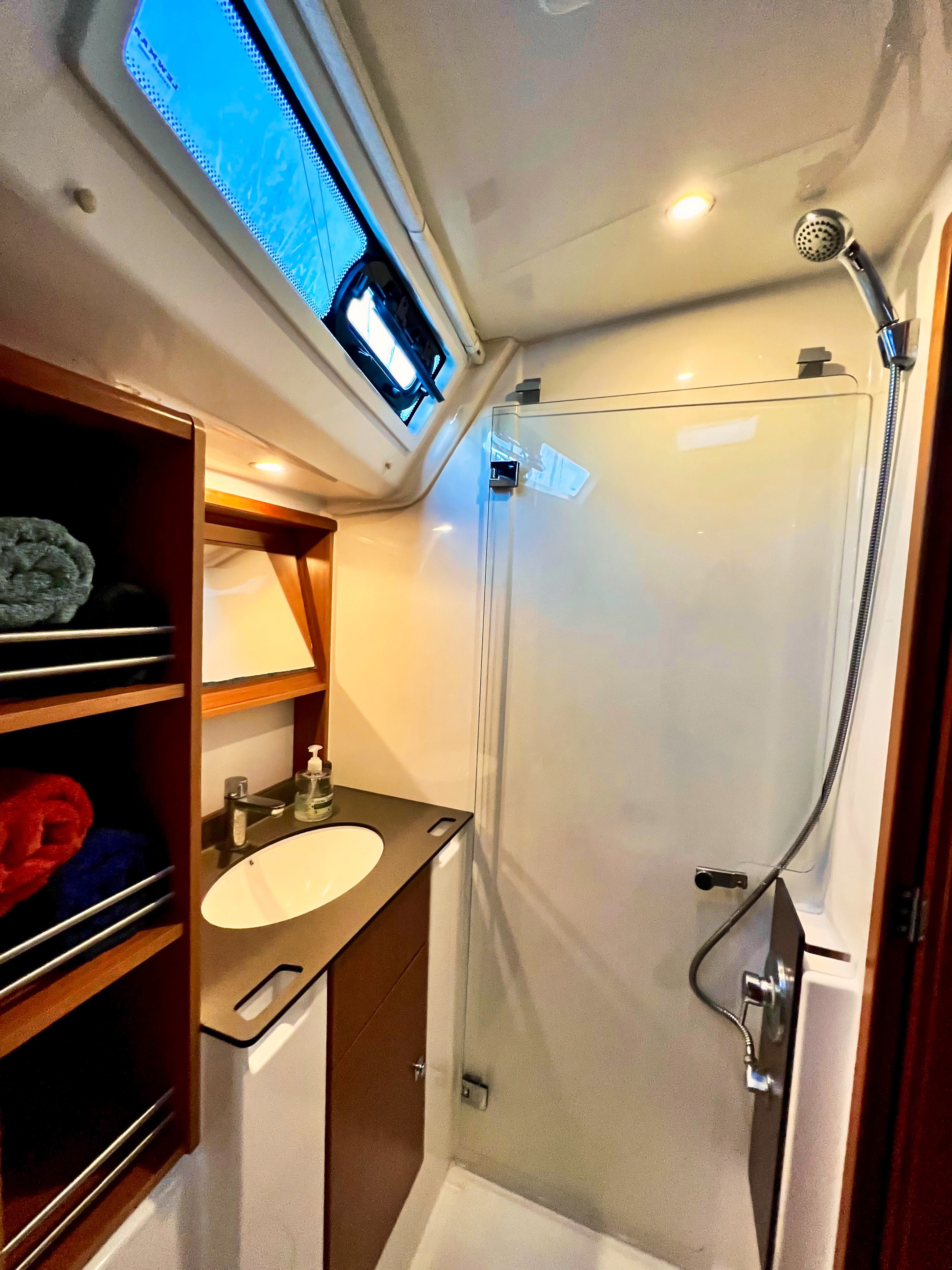 Bavaria Cruiser 51 | Teorema