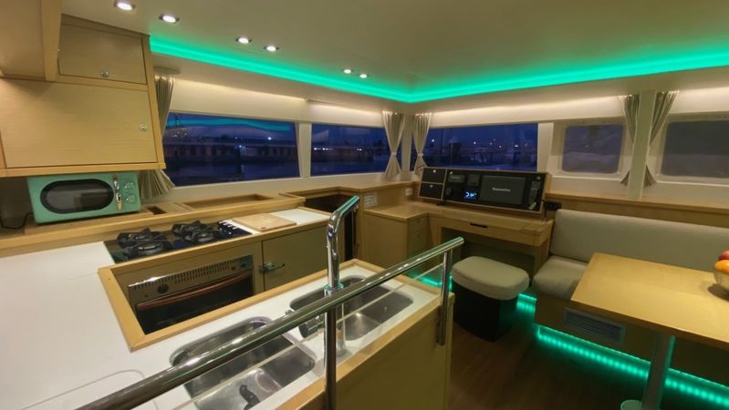 Lagoon 450 F | Fornes