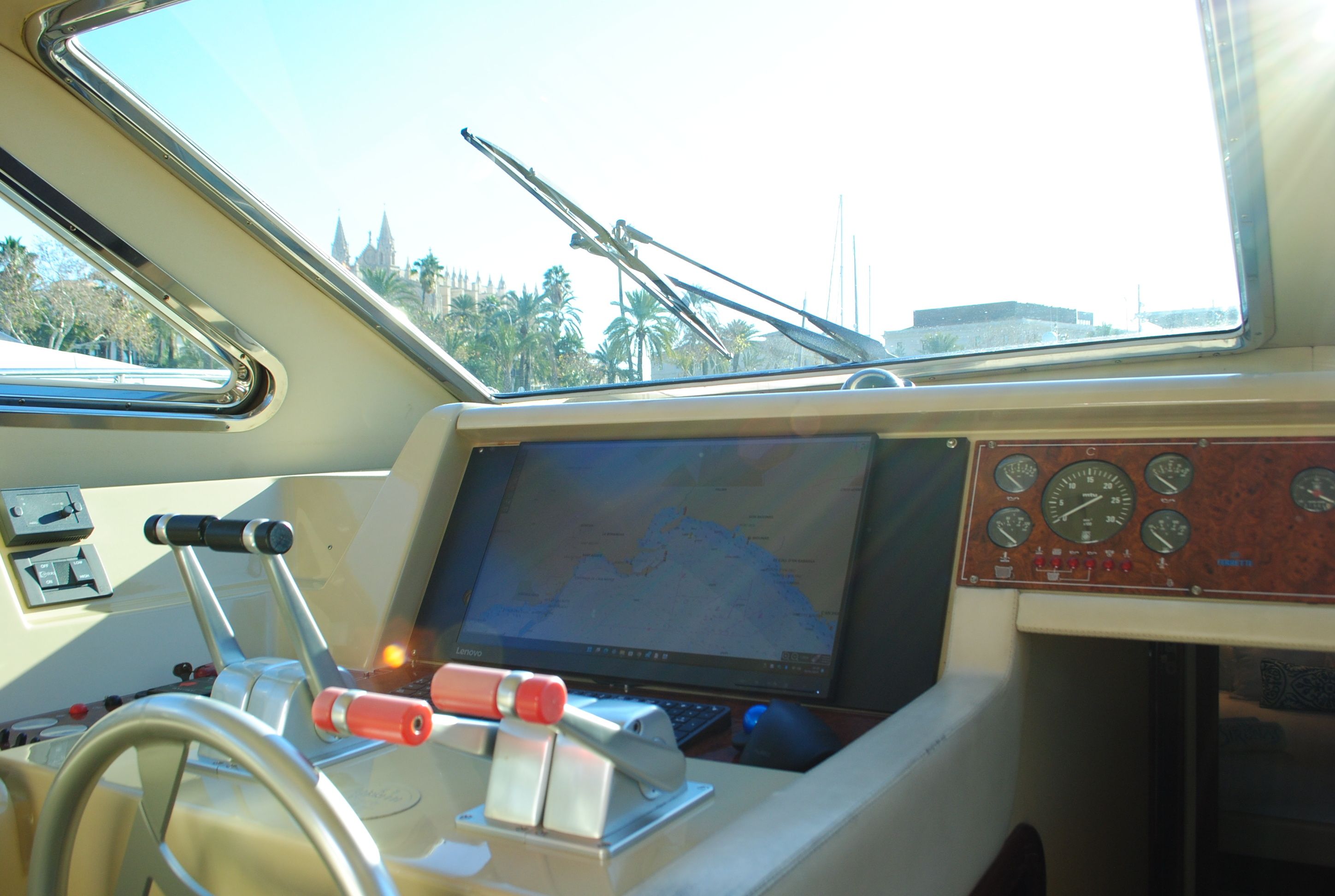 Ferretti 175 | Tres Sirenas