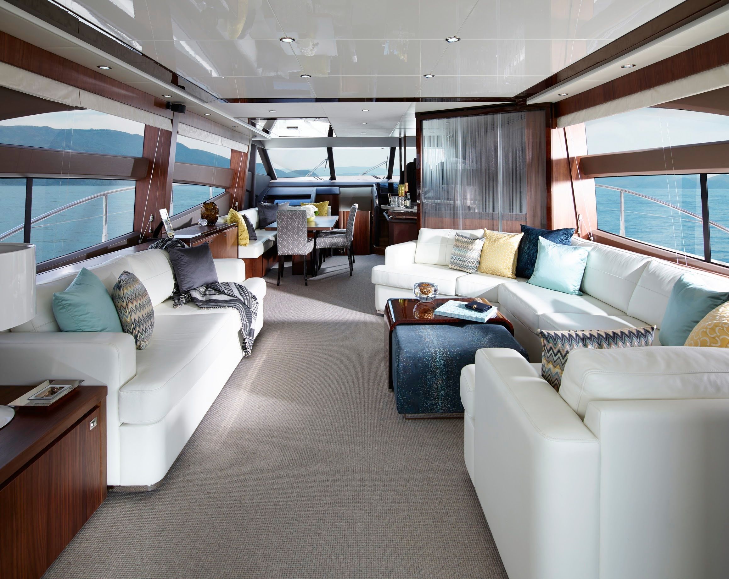 Princess 72 | Intuition