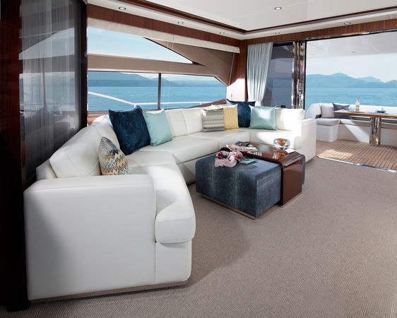 Princess 72 | Intuition