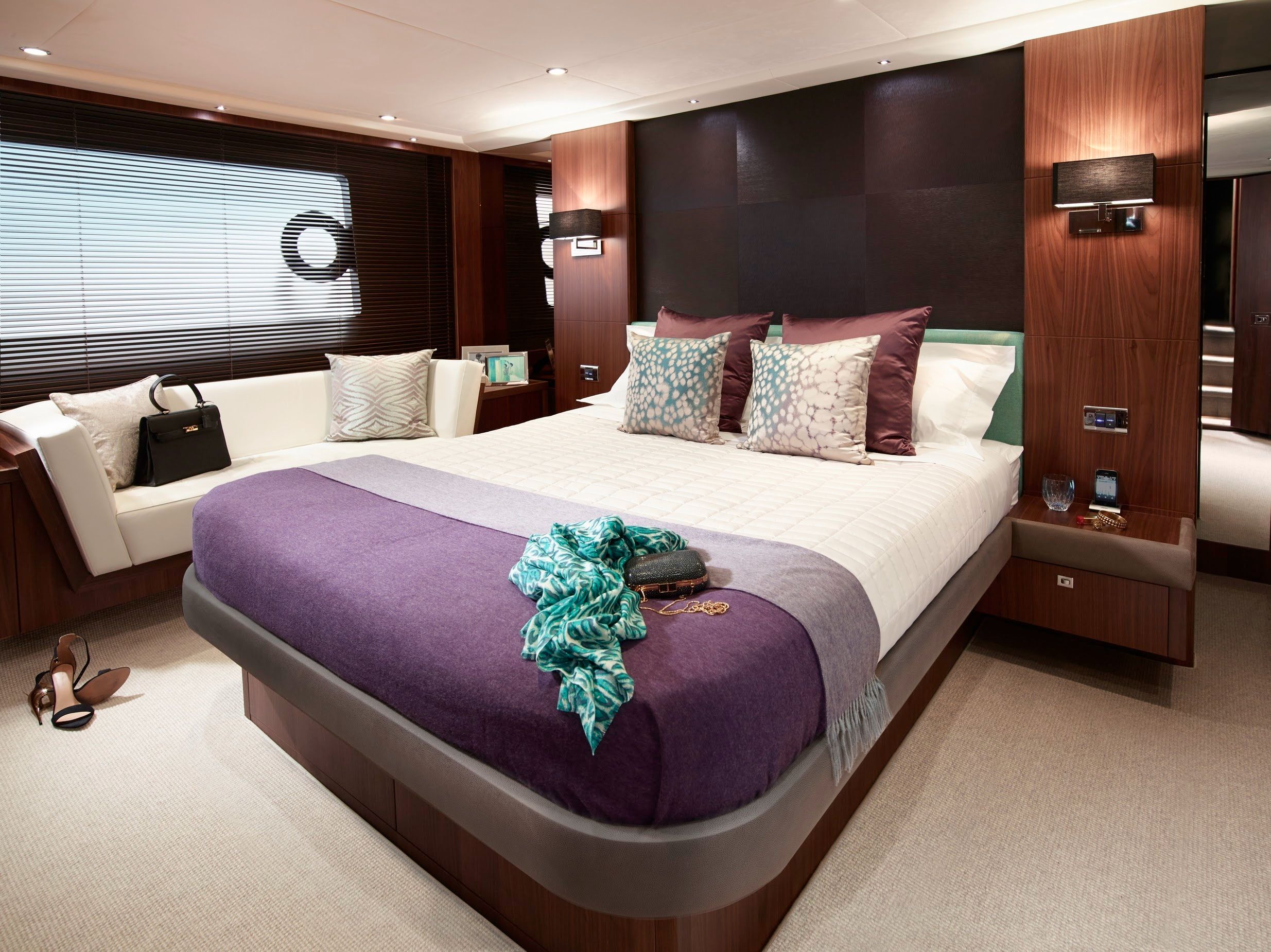 Princess 72 | Intuition