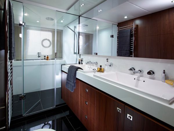 Princess 72 | Intuition