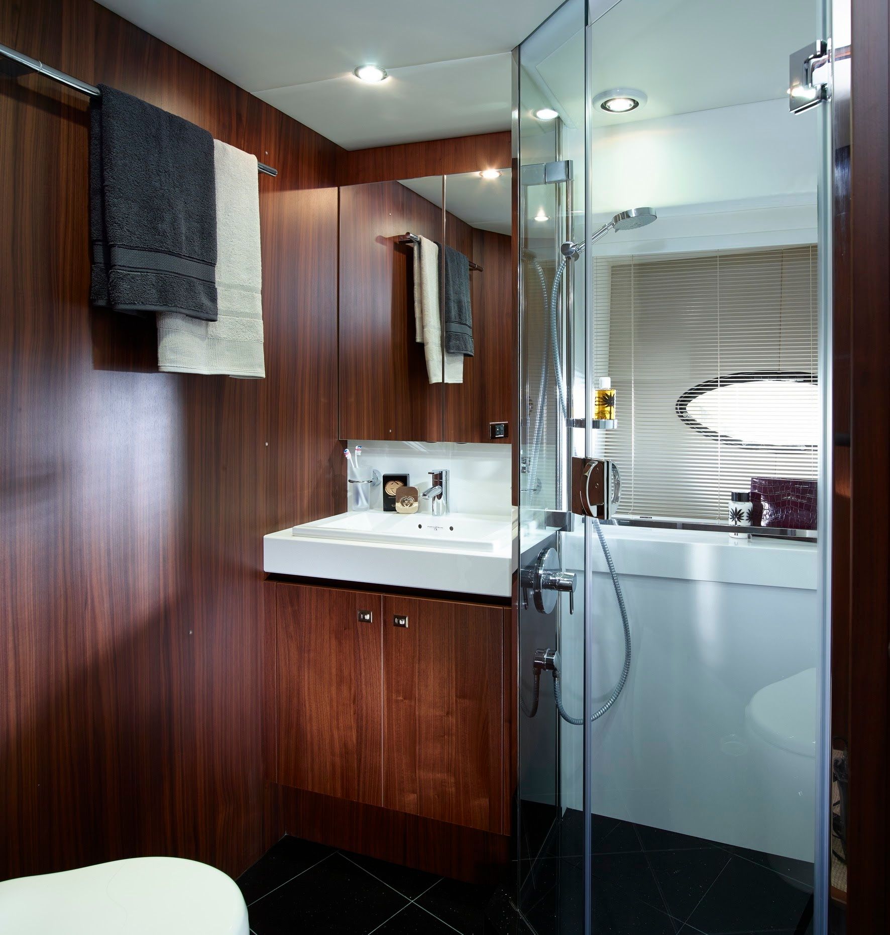 Princess 72 | Intuition