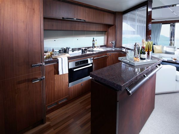 Princess 72 | Intuition