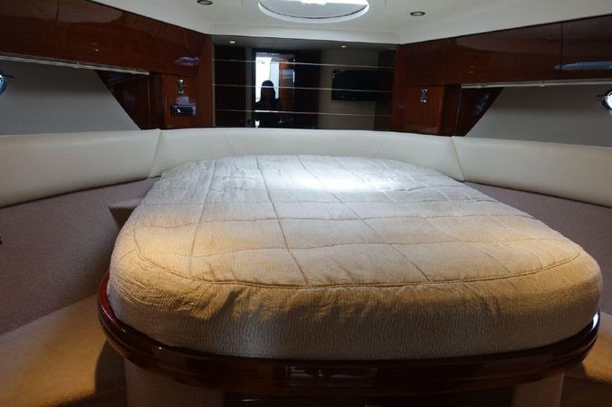 Princess 42 | The Lux