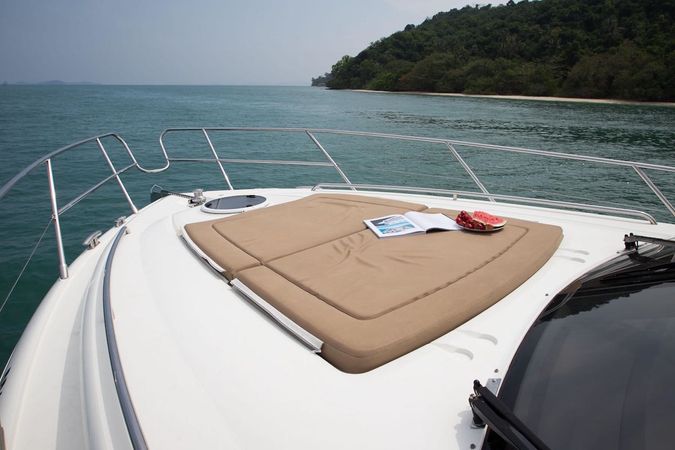 Princess 42 | The Lux