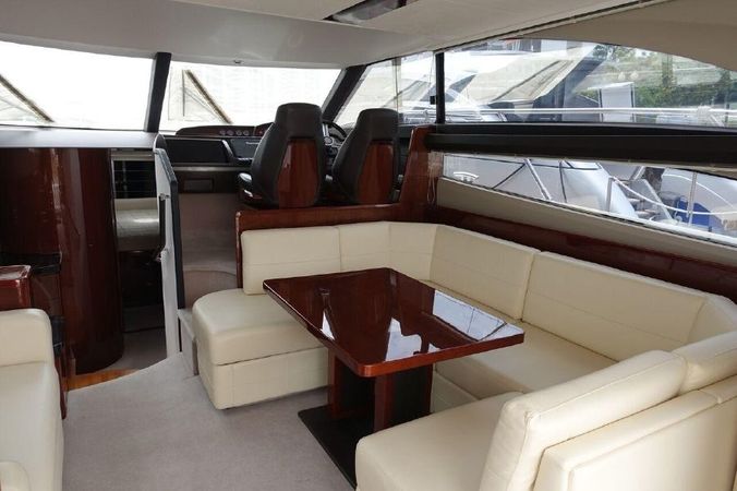 Princess 42 | The Lux