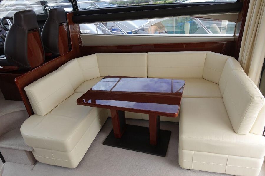 Princess 42 | The Lux