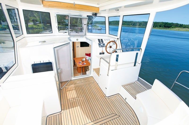 River Boat 1122 S | Charisma