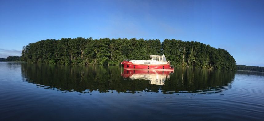 River Boat 1122 S | Charisma