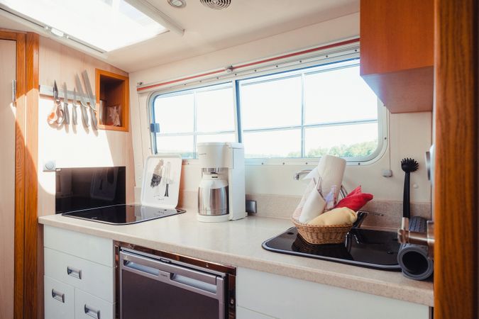 River Boat 1122 S | Charisma