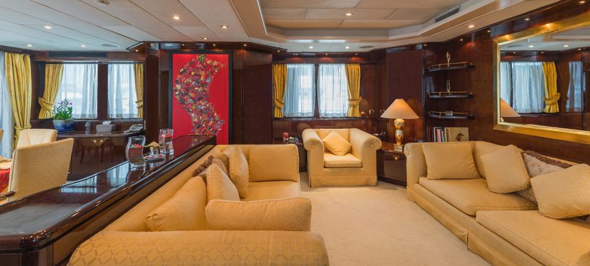 Moonen 34 | Xanadu of London