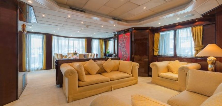 Moonen 34 | Xanadu of London