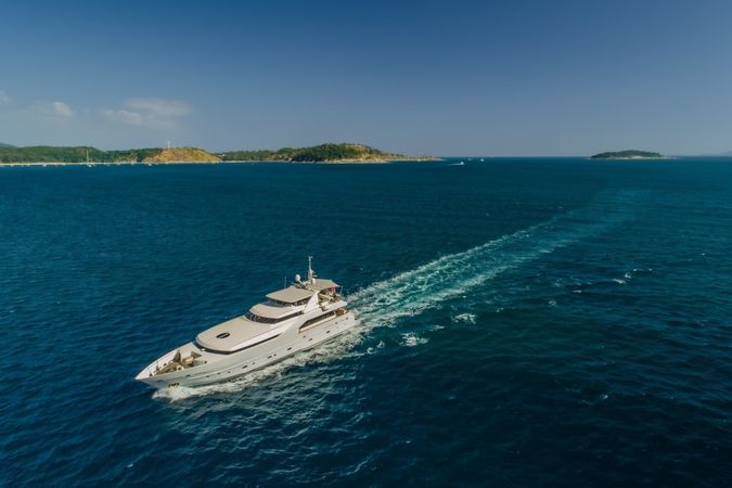 Moonen 34 | Xanadu of London