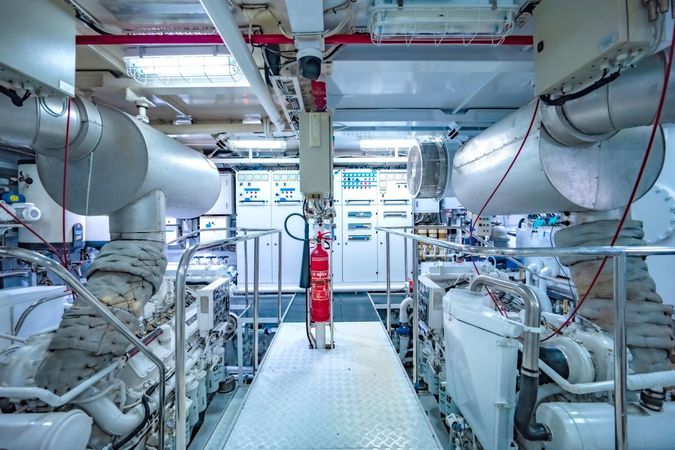 Moonen 34 | Xanadu of London