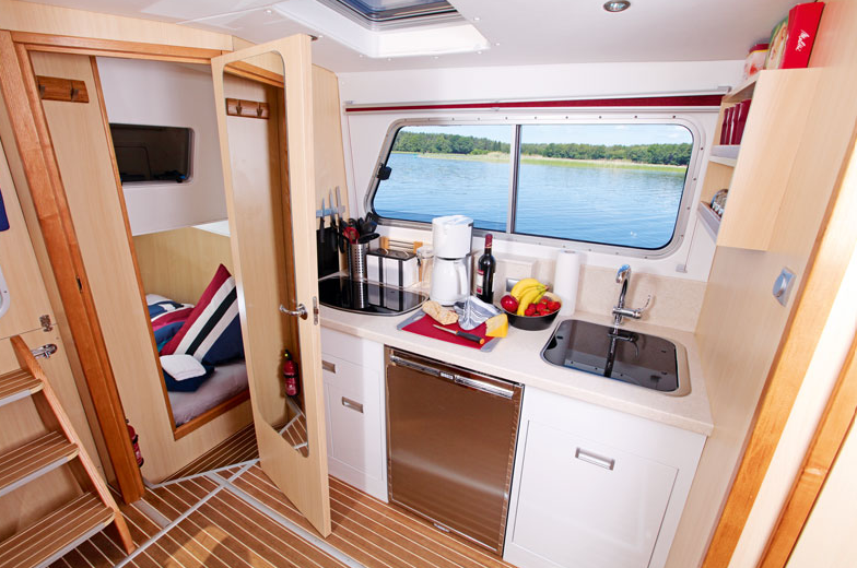 River Boat 1122 S | Silver