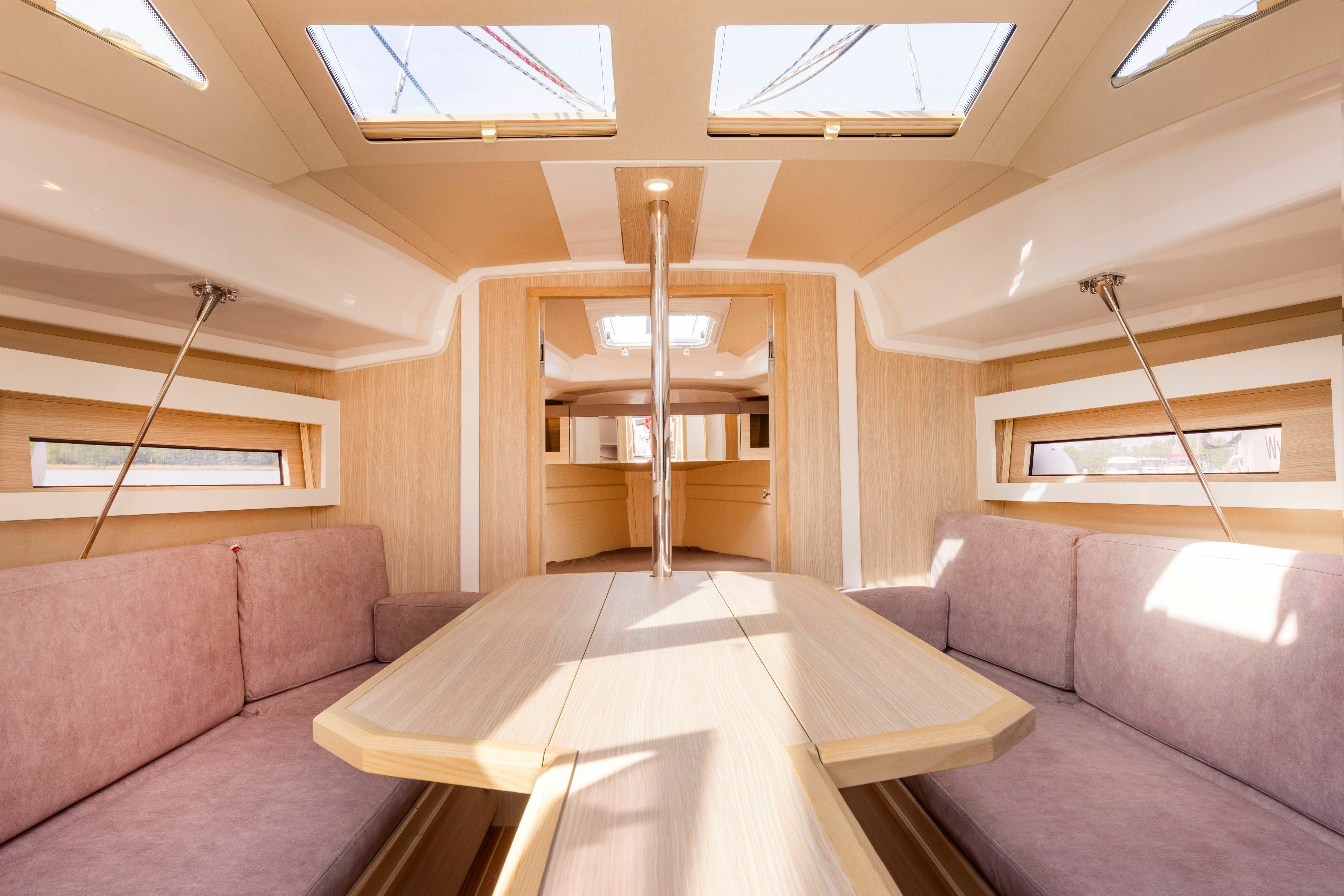 Northman Maxus 34 | Szeroki Ostrow