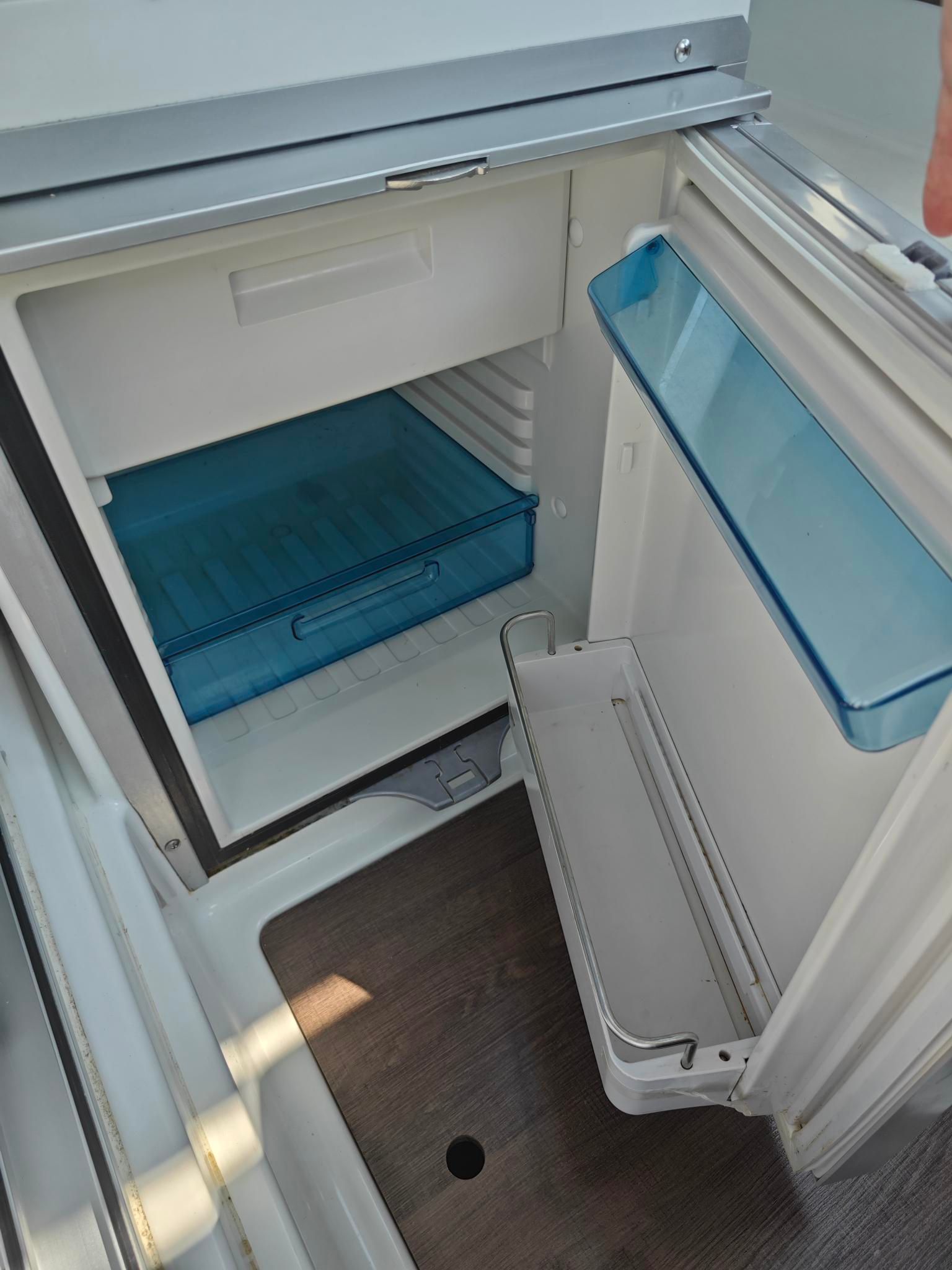 Jeanneau Merry Fisher 795 | Ares