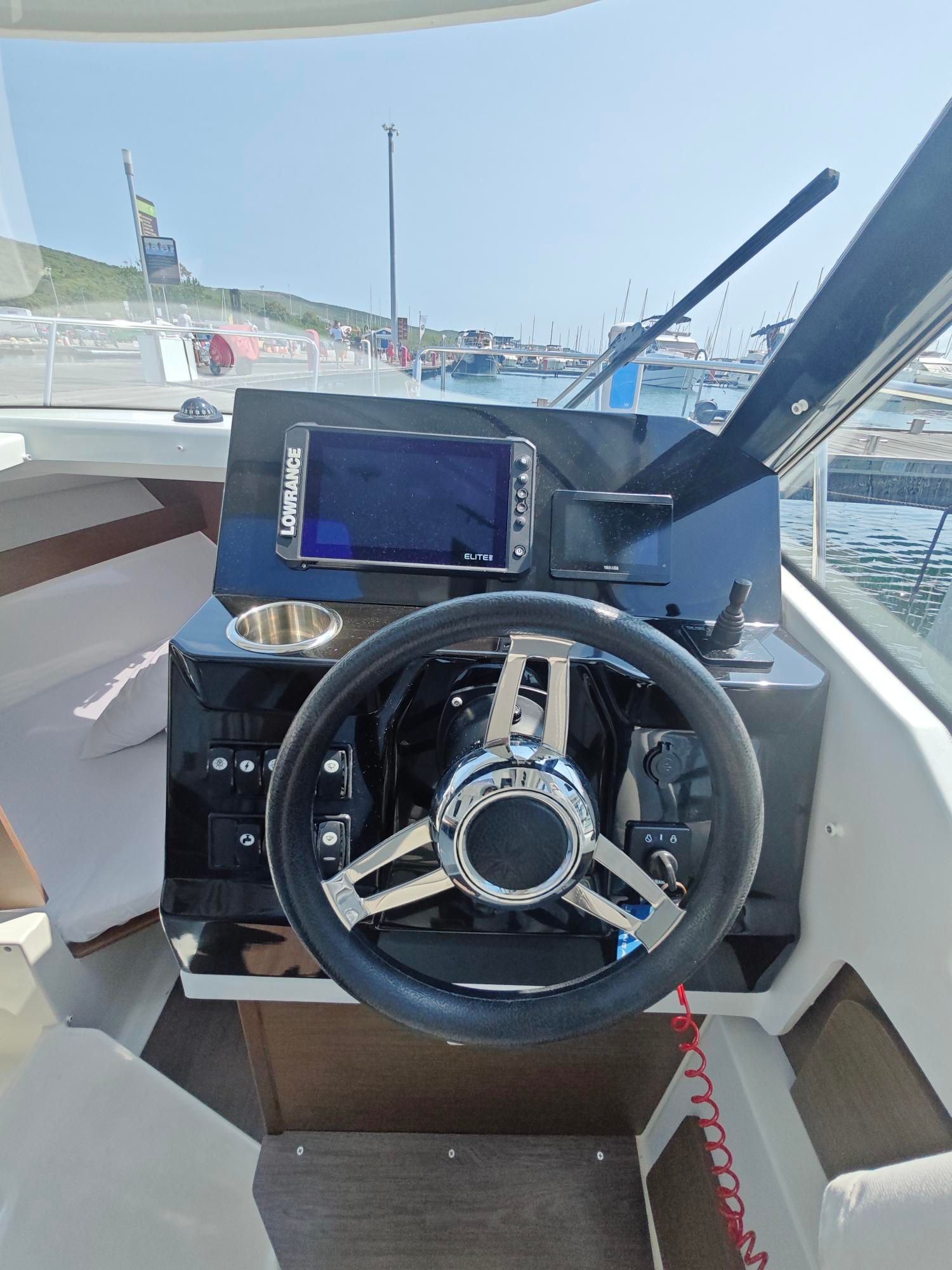 Jeanneau Merry Fisher 795 | Ares