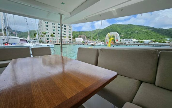 Fountaine Pajot Elba 45 | Two Phish