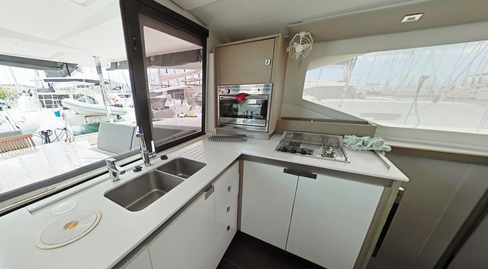 Fountaine Pajot Isla 40 | Islamadinina