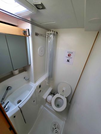 Lagoon 400 S2 | Mister Robisnon