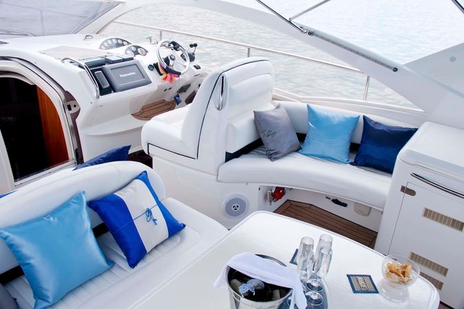 Fairline Targa 52 | Hip Horizons