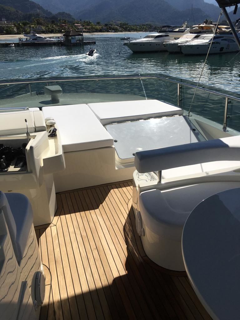 Ferretti 681 | Dona Neli