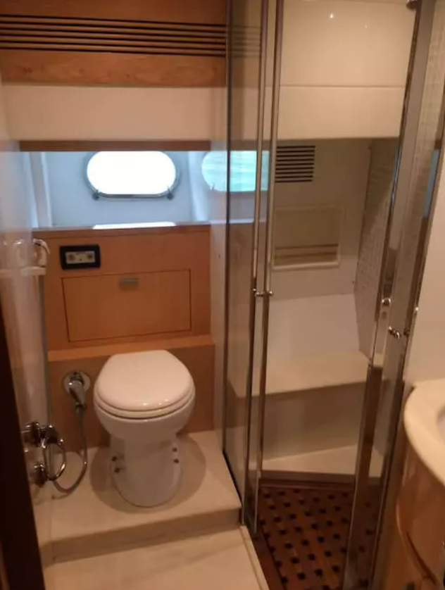 Ferretti 681 | Dona Neli