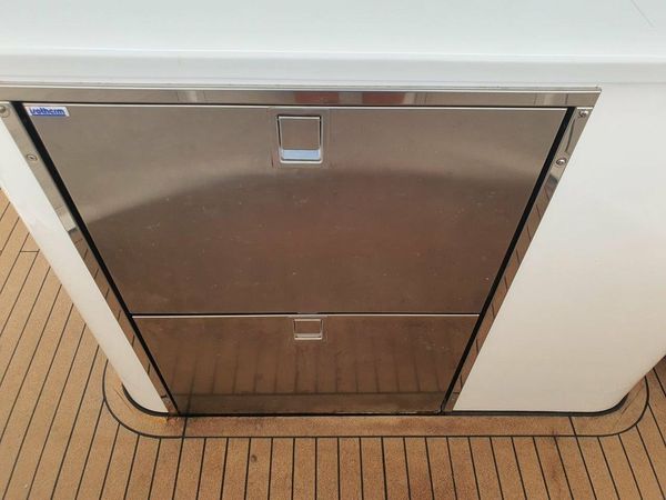 Island Spirit 410 | Kaya