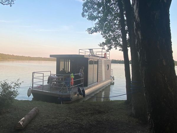 Custom Built 35 | Luna