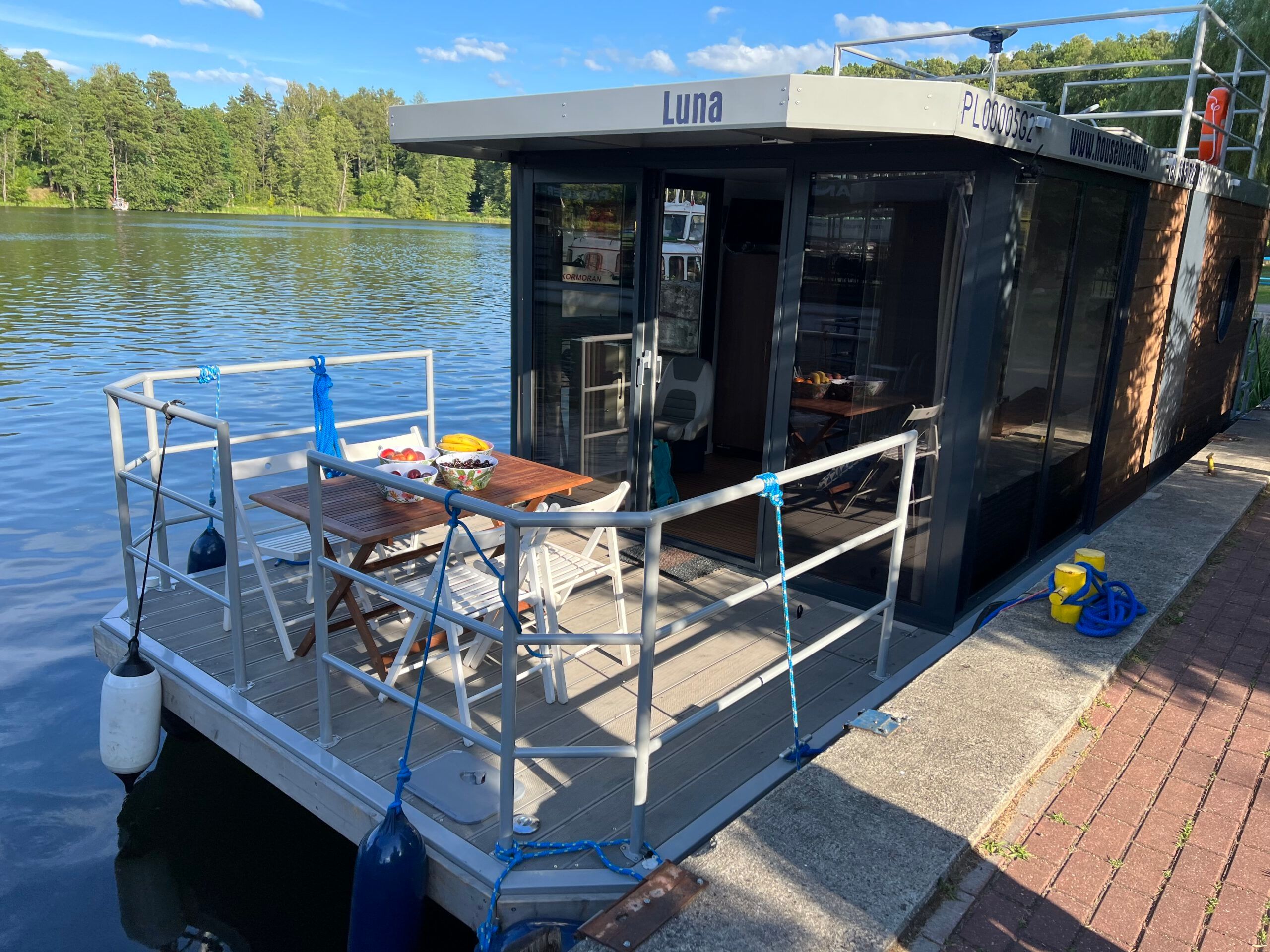 Custom Built 35 | Luna