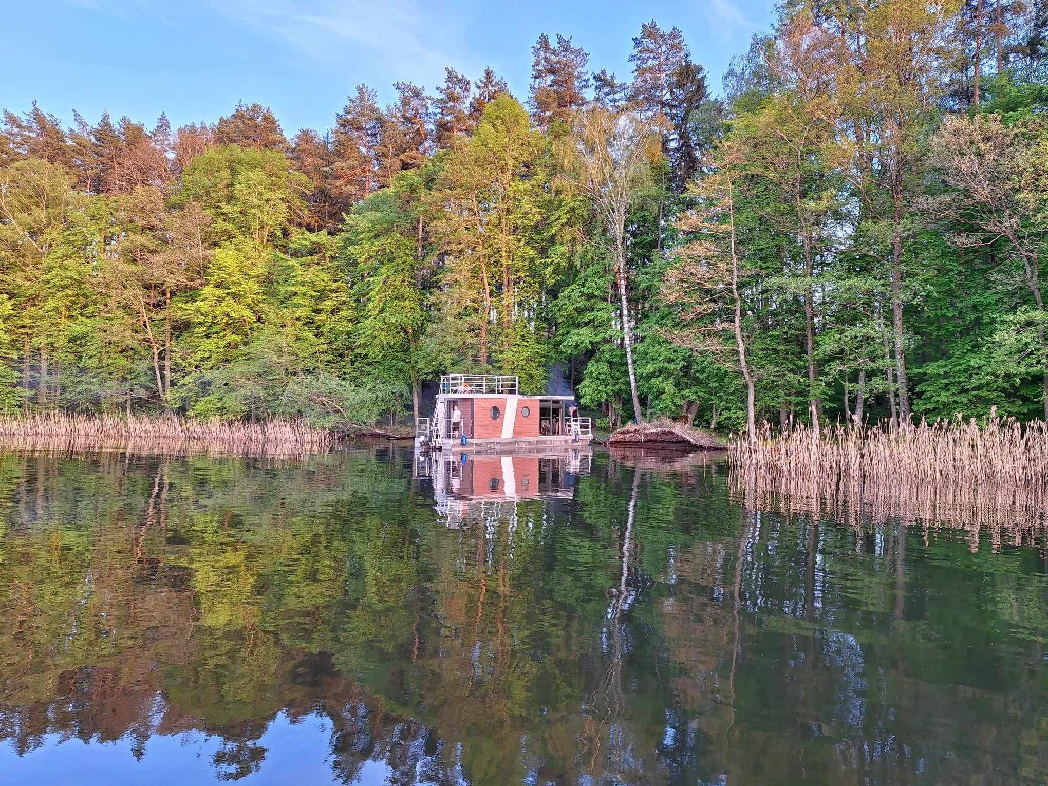 Custom Built 35 | Luna