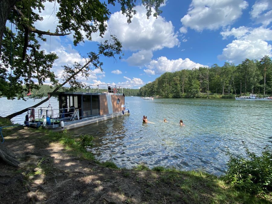 Custom Built 35 | Luna