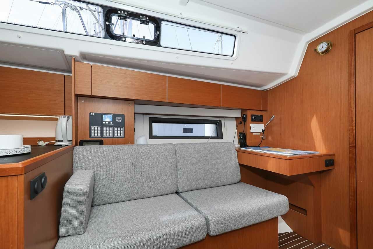 Bavaria C42 | Good Times