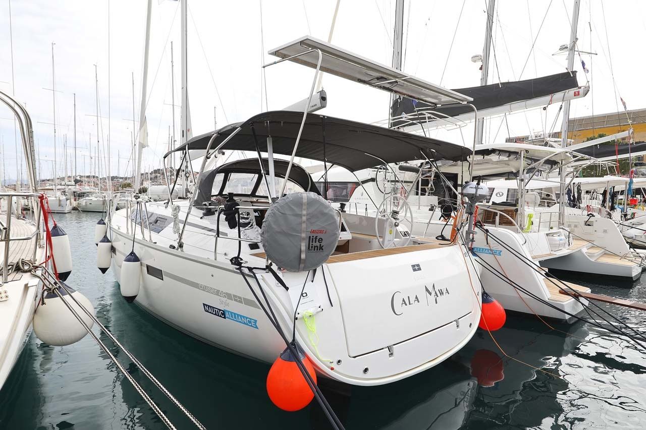 Bavaria Cruiser 46 | Cala Mawa